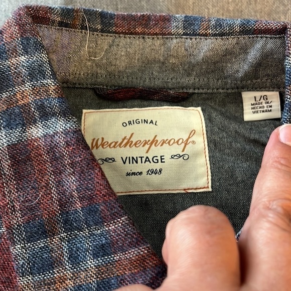 Weatherproof Vintage Long Sleeve Button Down Flannel Shirt - L- New with tags - Picture 4 of 4
